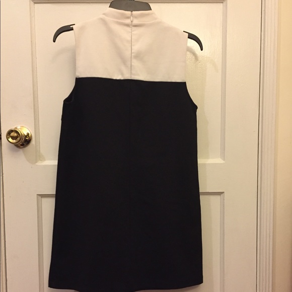 Black and white dress from forever 21. - Picture 2 of 4